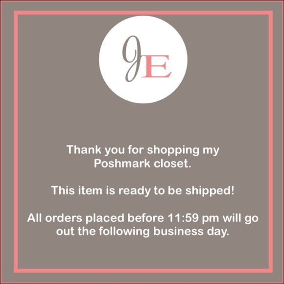 Handmade Ruffle Scarf, New - Picture 4 of 4